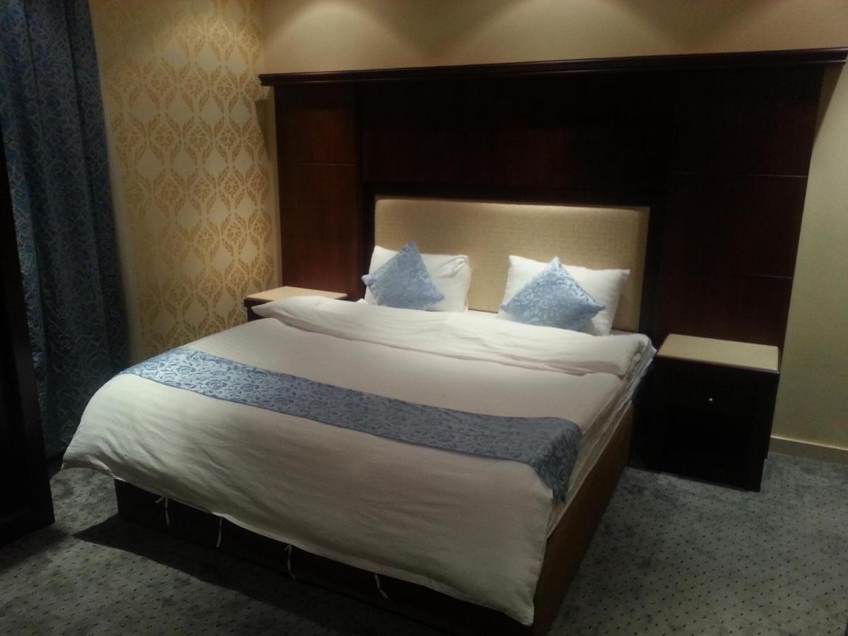 ג'דה اسناد للشقق الفندقية - Esnad Hotel Apartments מראה חיצוני תמונה